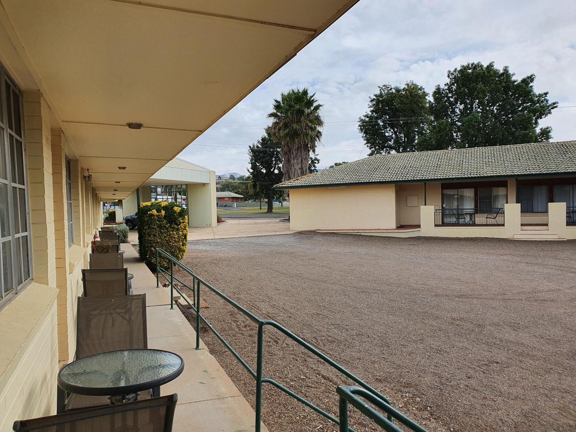The Aston Motel Тамуорт Номер фото